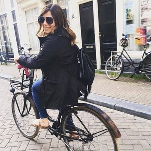 Meet your Posher, Megan